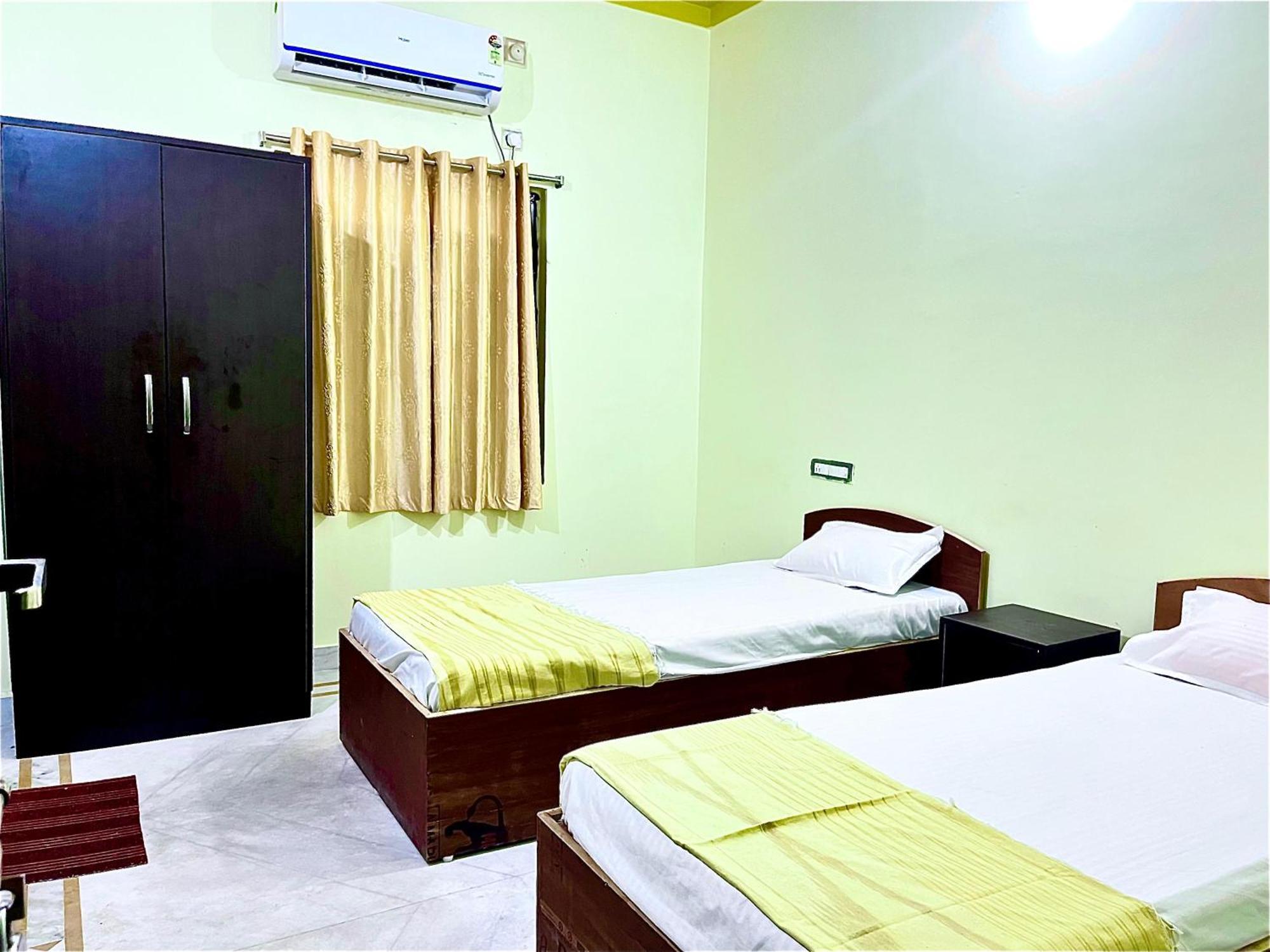 Hotel Manokamna พุทธคยา ภายนอก รูปภาพ